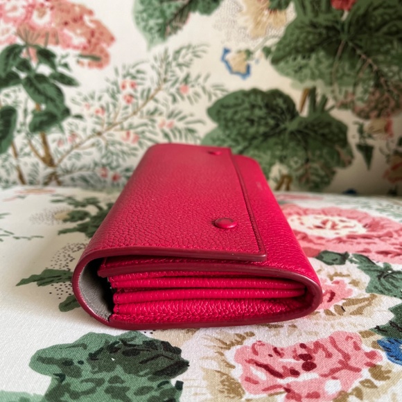Celine Pink Bifold Snap Wallet - Large - Picture 4 of 9